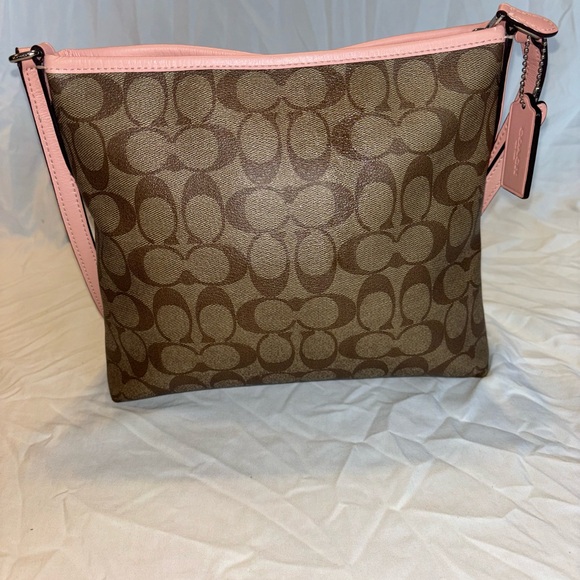 Coach shoulder bag - Picture 3 of 9